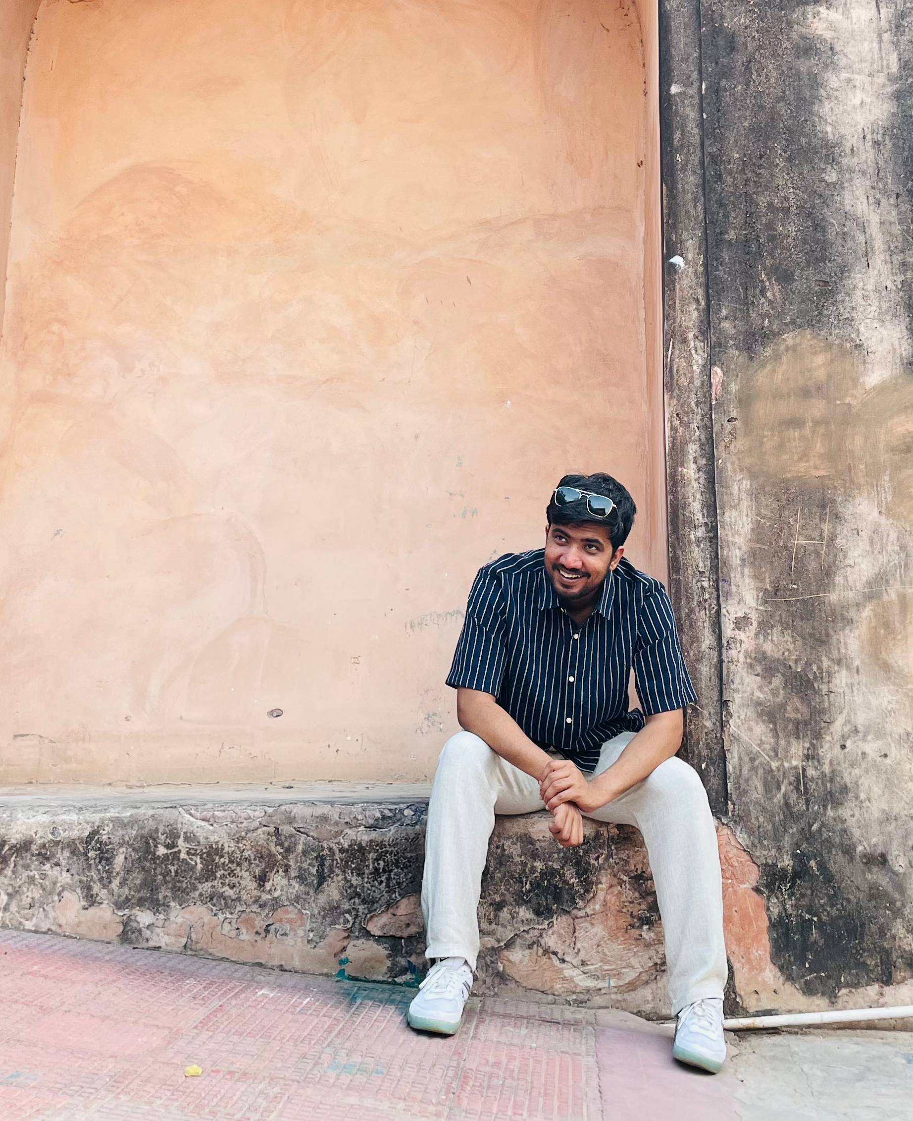 Rohit Kumar, sitting in Jaigarh Fort, Jaipur